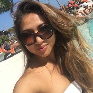 Meet your Posher, Aigerim